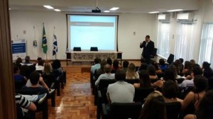 prof._claudio_palestra_1